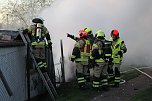 Gartenlaubenbrand im Nordhäuser Kastanienweg (Foto: S. Dietzel)