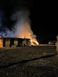Brennende Strohballen bei Donndorf (Foto: Feuerwehr Donndorf/Silvio Dietzel) Brennende Strohballen bei Donndorf (Foto: Feuerwehr Donndorf/Silvio Dietzel)