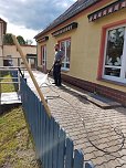 Arbeitseinsatz im Kindergarten Hohensteiner Burgspatzen (Foto: A.Levin)