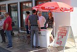 Infostand am Markt (Foto: emw)