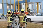 Auf dem Schachtbaugelände fand heute eine Großübung von Feuerwehr und Rettungskräften statt (Foto: agl)