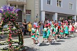 Festumzug zum Brunnenfest (Foto: oas)