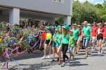 Festumzug zum Brunnenfest (Foto: oas)