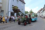 Festumzug zum Brunnenfest (Foto: oas)