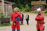 Rettung aus der Finsternis - am Rabensteiner Stollen wurde heute die Rettung unter Tage geprobt (Foto: agl)