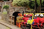 Rettung aus der Finsternis - am Rabensteiner Stollen wurde heute die Rettung unter Tage geprobt (Foto: agl)