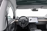 Fahrzeugbedienung im Tesla (Foto: ADAC/abgedreht)