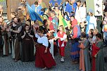 Mit einem phantastischen Spektakel und die Verabschiedung aller Akteure, endete das 28. Mittelalterfest von Bad Langensalza (Foto: Eva Maria Wiegand)