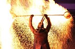 Atemberaubendes Feuerspektakel auf dem Töpfermarkt in Bad Langensalza  (Foto: Eva Maria Wiegand)