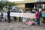 Protestaktion bei Van Asten (Foto: S. Dietzel)