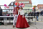 Ein bunter Karnevalszug zog sich am Rosenmontag durch Sondershausen (Foto: Eva Maria Wiegand)