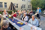Leckeres Frühstück im Freien - Pflegeheim Grüningen (Foto: Novalis Diakonie)