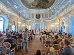 Die Tänzer und Tänzerinnen im Blauen Saal in Sondershausen (Foto: Tanzstudio Radeva)