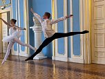 Die Tänzer und Tänzerinnen im Blauen Saal in Sondershausen (Foto: Tanzstudio Radeva)