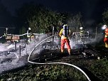 Gartenlaube stand in Flammen (Foto: Feuerwehr Sollstedt/Silvio Dietzel)