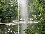 Impressionen im sommerlichen Stadtpark (Foto: Peter Blei)