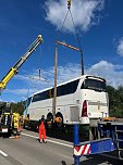 Verunglückter Bus an der A38 (Foto: S. Dietzel)