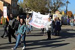 Protestdemo gegen die schlechten Bedingungen an der Regelschule in Niedrsachswerfen (Foto: oas)