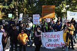 Protestdemo gegen die schlechten Bedingungen an der Regelschule in Niedrsachswerfen (Foto: oas)