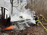 Feuerwehreinsatz auf dem alten Campingplatz bei Hainrode (Foto: S. Dietzel)