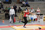 Sportlerinnen und Sportler begeisterten beim Indoor-Kugelsto&szlig;en, in der Wiedigsburghalle in Nordhausen, das Publikum (Foto: Eva Maria Wiegand)