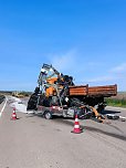 Ein Lkw kollidierte auf der A38 mit einem Schilderwagen (Foto: Silvio Dietzel/Feuerwehr Großwechsungen) Ein Lkw kollidierte auf der A38 mit einem Schilderwagen (Foto: Silvio Dietzel/Feuerwehr Großwechsungen)