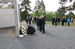 Gedenkveranstaltung zum Ende des Zweiten Weltkrieges vor 80 Jahren auf dem Nordh&auml;user Ehrenfriedhof (Foto: agl)