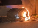 PKW-Brand in Heldrungen (Foto: Feuerwehr Heldrungen/Silvio Dietzel)