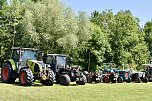 Trecker-Treff und Volksfest in Petersdorf (Foto: Petersdorfer Sportverein)