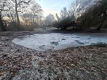 Eis und Frost im Stadtpark (Foto: Peter Blei)