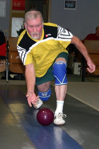 Ingolf Pfitzner gl&auml;nzte im Spitzenspiel mit Tagesbestleistung und f&uuml;hrte die NSV-Zweite zum klaren Sieg &uuml;ber Handwerk. (Foto: Uwe Tittel)