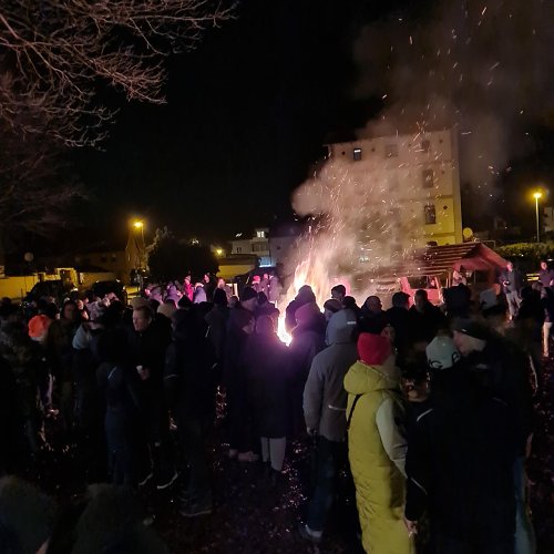 Das Knutfeuer lockt am Samstag nach Bielen.  (Foto: Anke Zierdt )