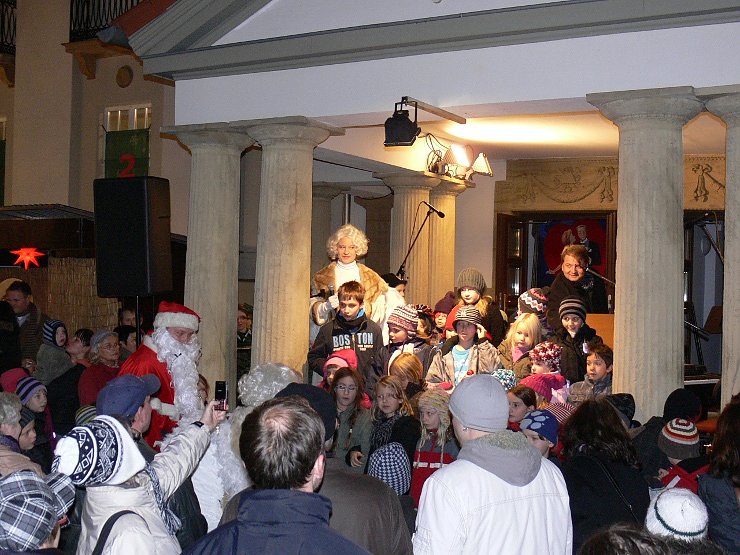 Jeden Tag ein Fenster und ein Programm (Foto: B. Susemihl) Jeden Tag ein Fenster und ein Programm (Foto: B. Susemihl)