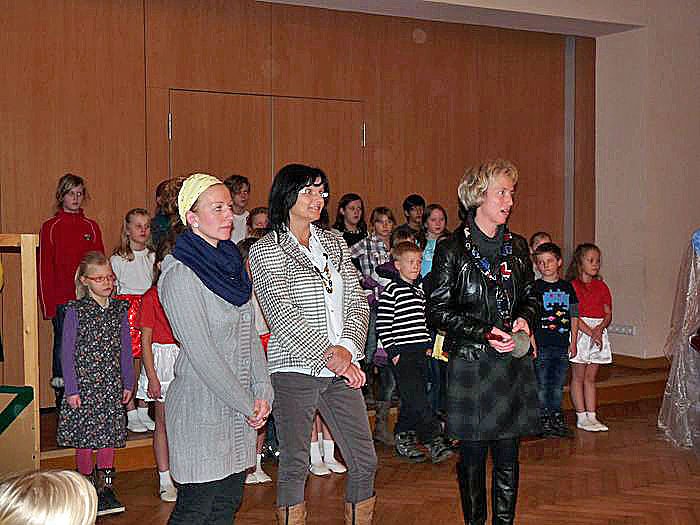 Weihnachtsspiel (Foto: Karl-Heinz Herrmann) Weihnachtsspiel (Foto: Karl-Heinz Herrmann)