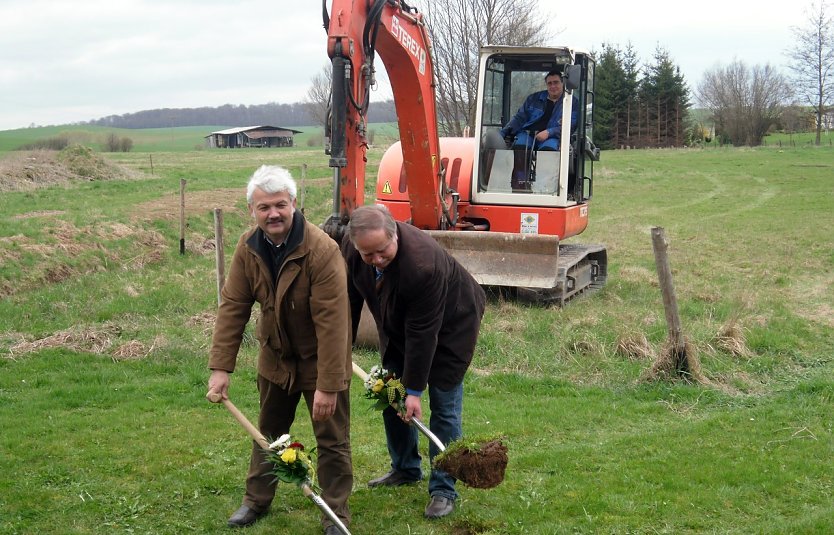 In die Erde gestochen (Foto: privat)