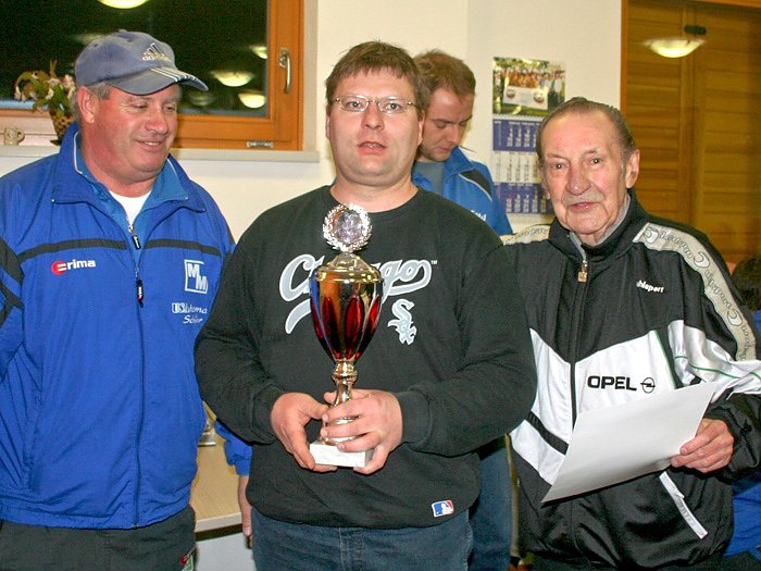 Ein Sportlerherz h&ouml;rte auf zu schlagen (Foto: Bernd Wollweber)