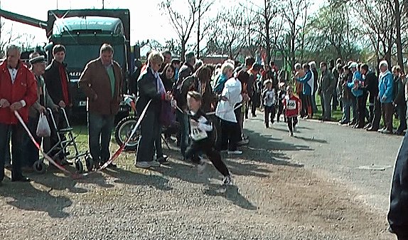 Bambini-Lauf (Foto: Karl-Heinz Herrmann)