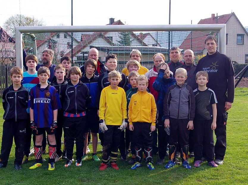 Scheck &uuml;bergeben (Foto: privat)