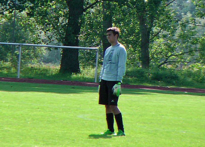 Da zappelt er im Netz (Foto: Karl-Heinz Herrmann)