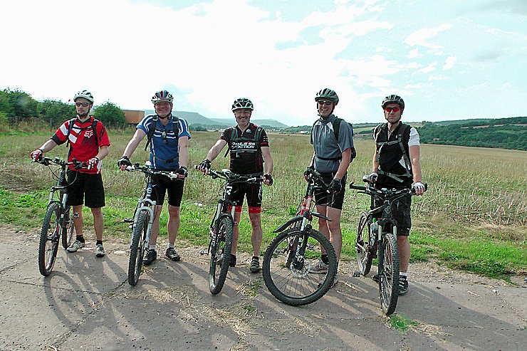 Mit dem Rad unterwegs (Foto: Karl-Heinz Herrmann) Mit dem Rad unterwegs (Foto: Karl-Heinz Herrmann)