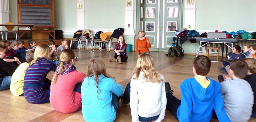 Theater in der Schule (Foto: Theater Nordhausen) Theater in der Schule (Foto: Theater Nordhausen)