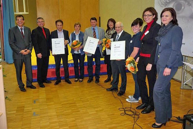 Hervorragende Ausbildungsbetriebe geehrt (Foto: Karl-Heinz Herrmann)