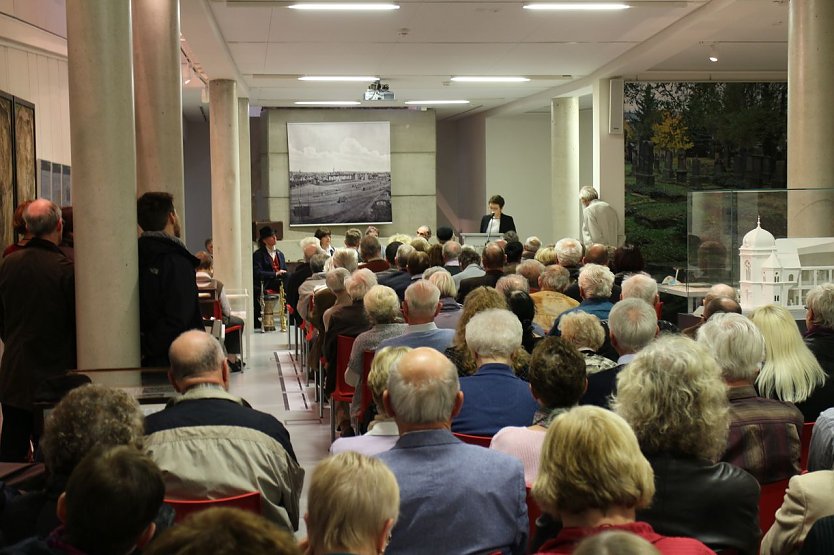 Er&ouml;ffnung der Ausstellung (Foto: nnz)