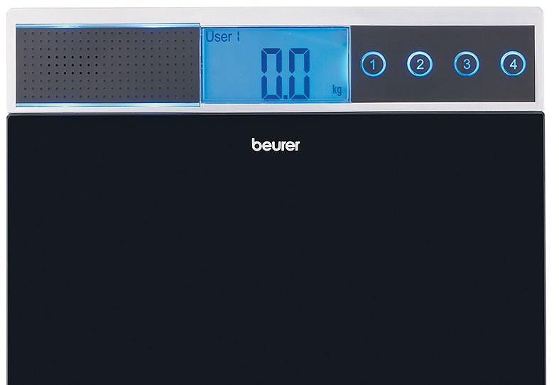 Die Waage Breuer GS 39 sagt das Gewicht laut an (Foto: Stiftung Warentest)