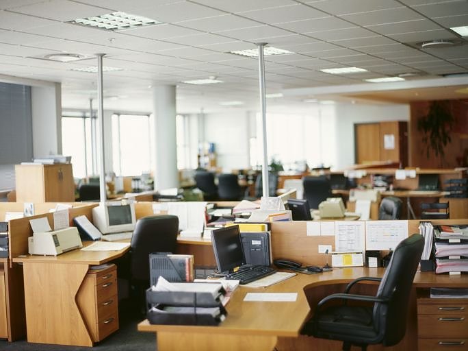 Ganze Firmen ziehen um (Foto: Ciaran Griffin/Stockbyte/Thinkstock)