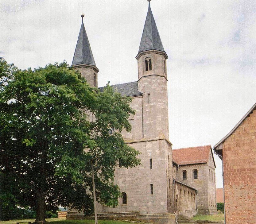 Sp&auml;tromanische Pfeilerbasilika in M&uuml;nchenlohra (Foto: Archiv Rasemann)