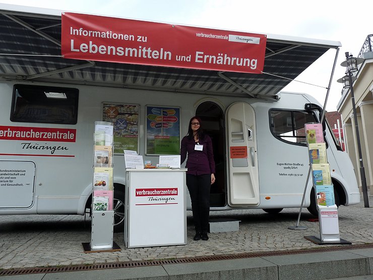 Infomobil vor Ort (Foto: Karl-Heinz Herrmann)