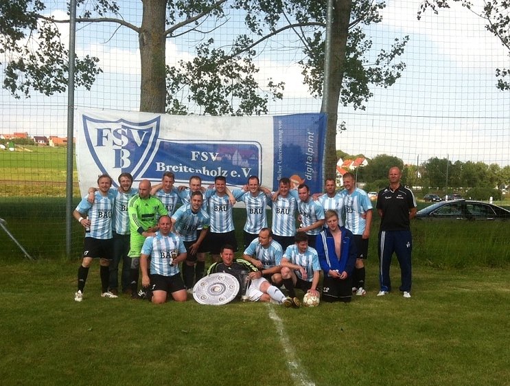 Fu&szlig;ballmannschaft Breitenholz (Foto: Dirk Hackethal)