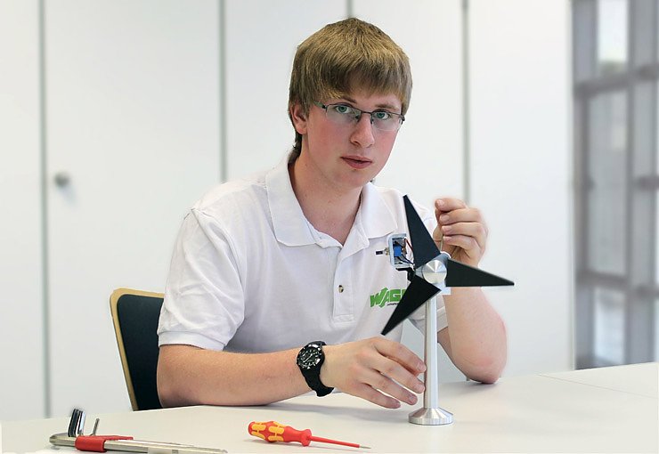 Zweiter Tag der Ausbildung... (Foto: Wago)