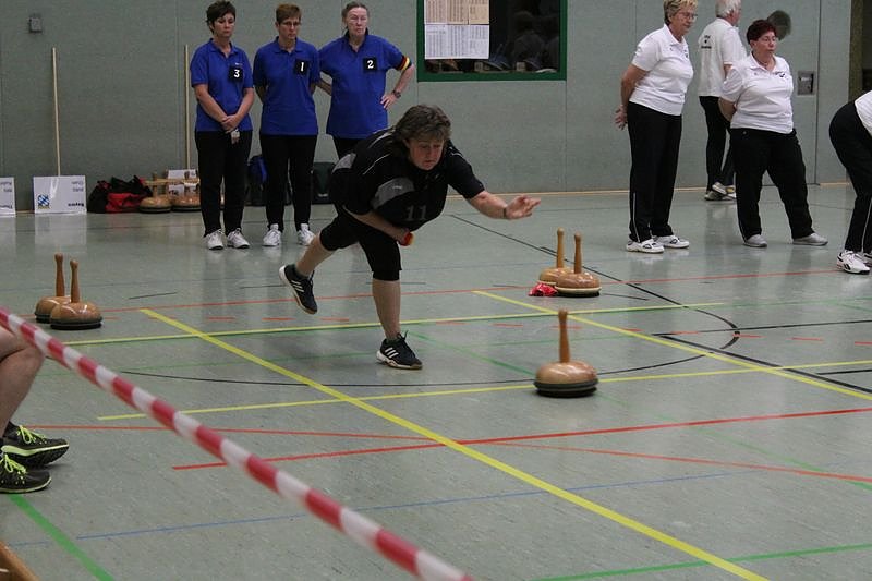 Mehr als "nur" Freizeitsport - Bosseln (Foto: Karl-Heinz Herrmann) Mehr als "nur" Freizeitsport - Bosseln (Foto: Karl-Heinz Herrmann)
